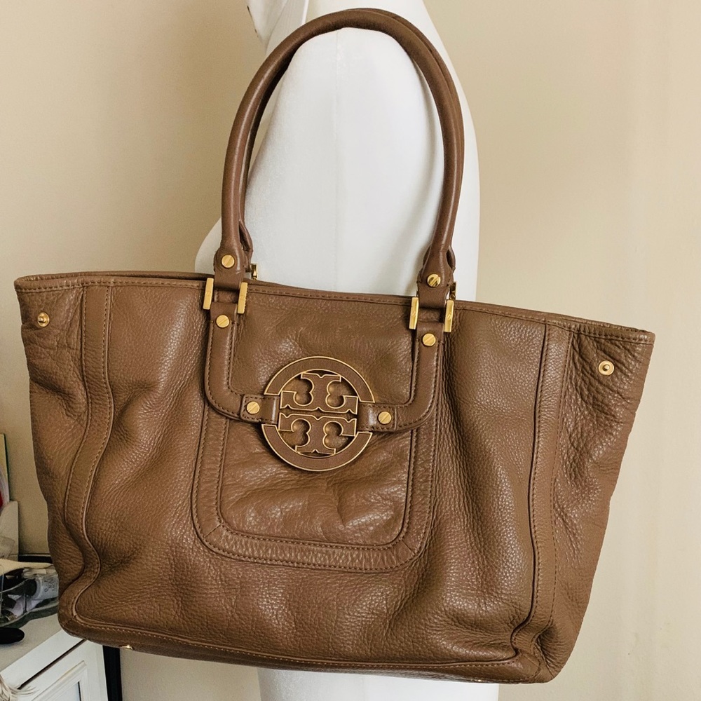 Authentic Tory Burch Leather Purse